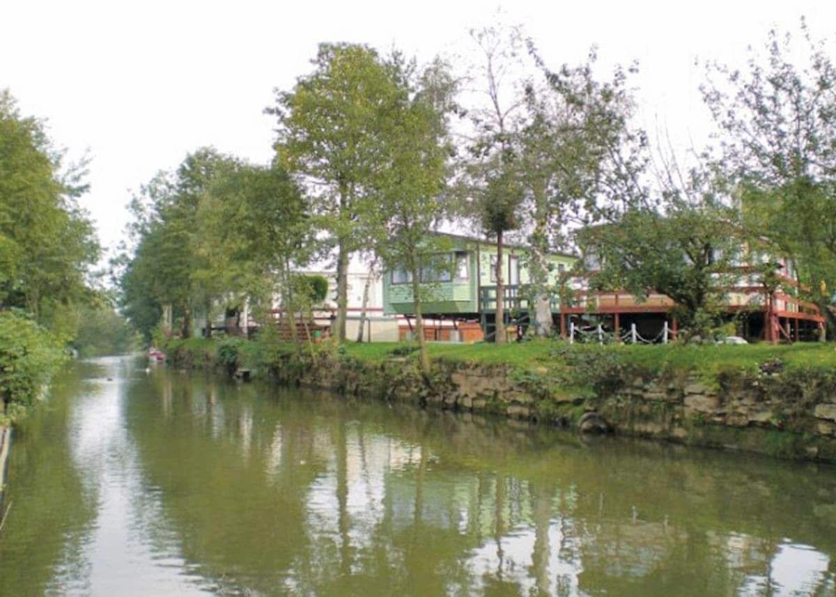 Weir Country Park Hotel Holtby Kültér fotó